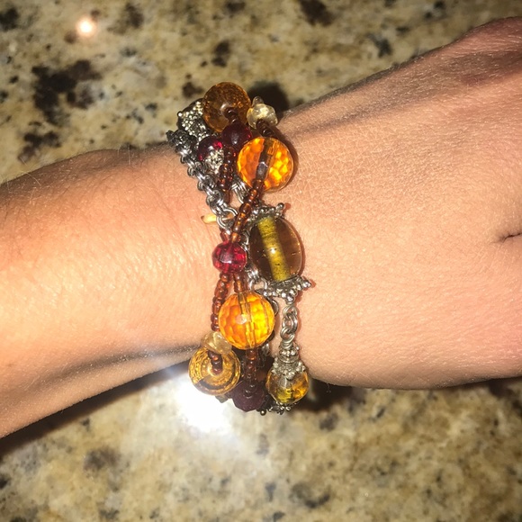 Women’s Beaded Bracelet 🥰❤️❤️ - Picture 2 of 4